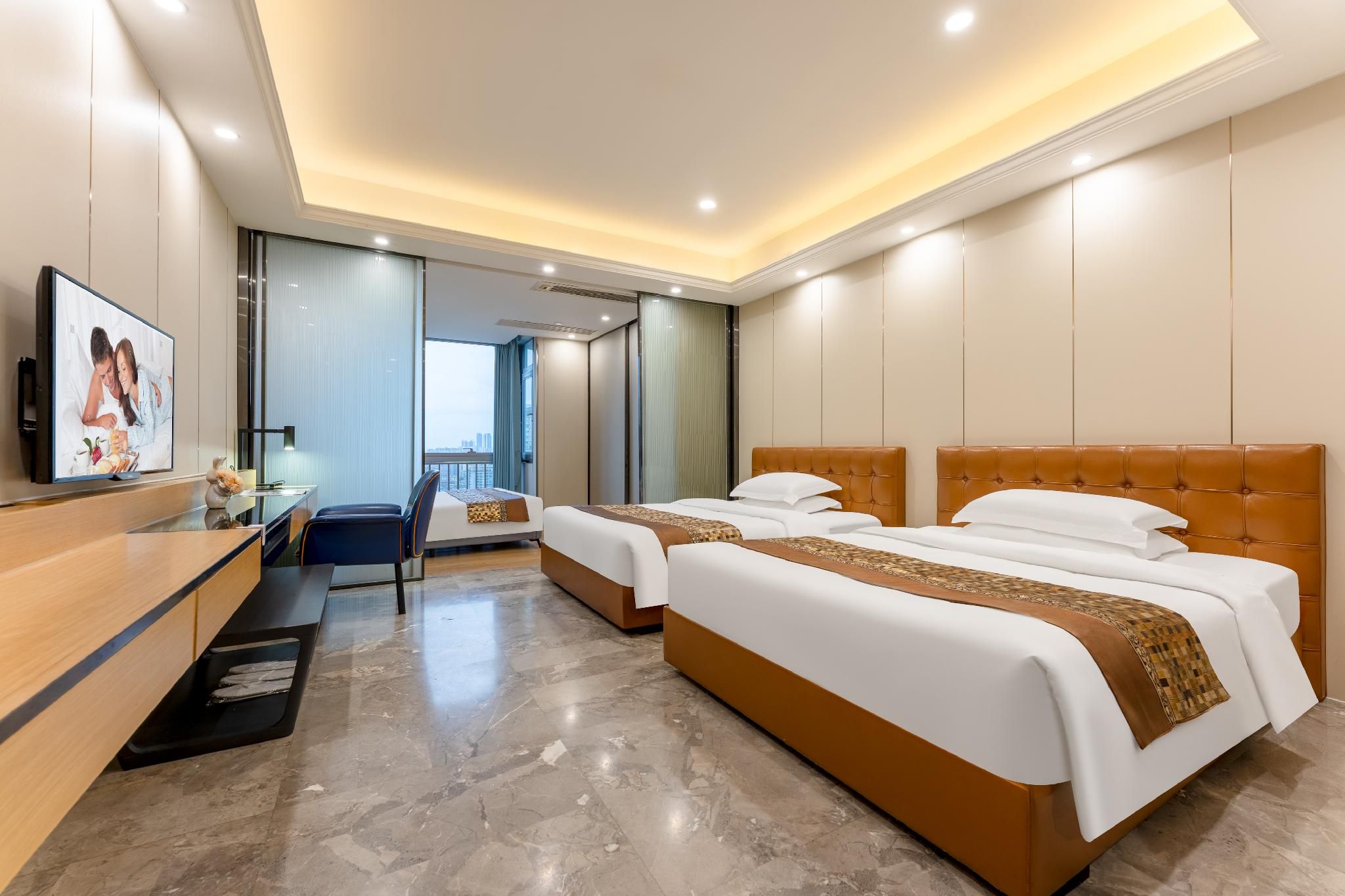 Triple Room