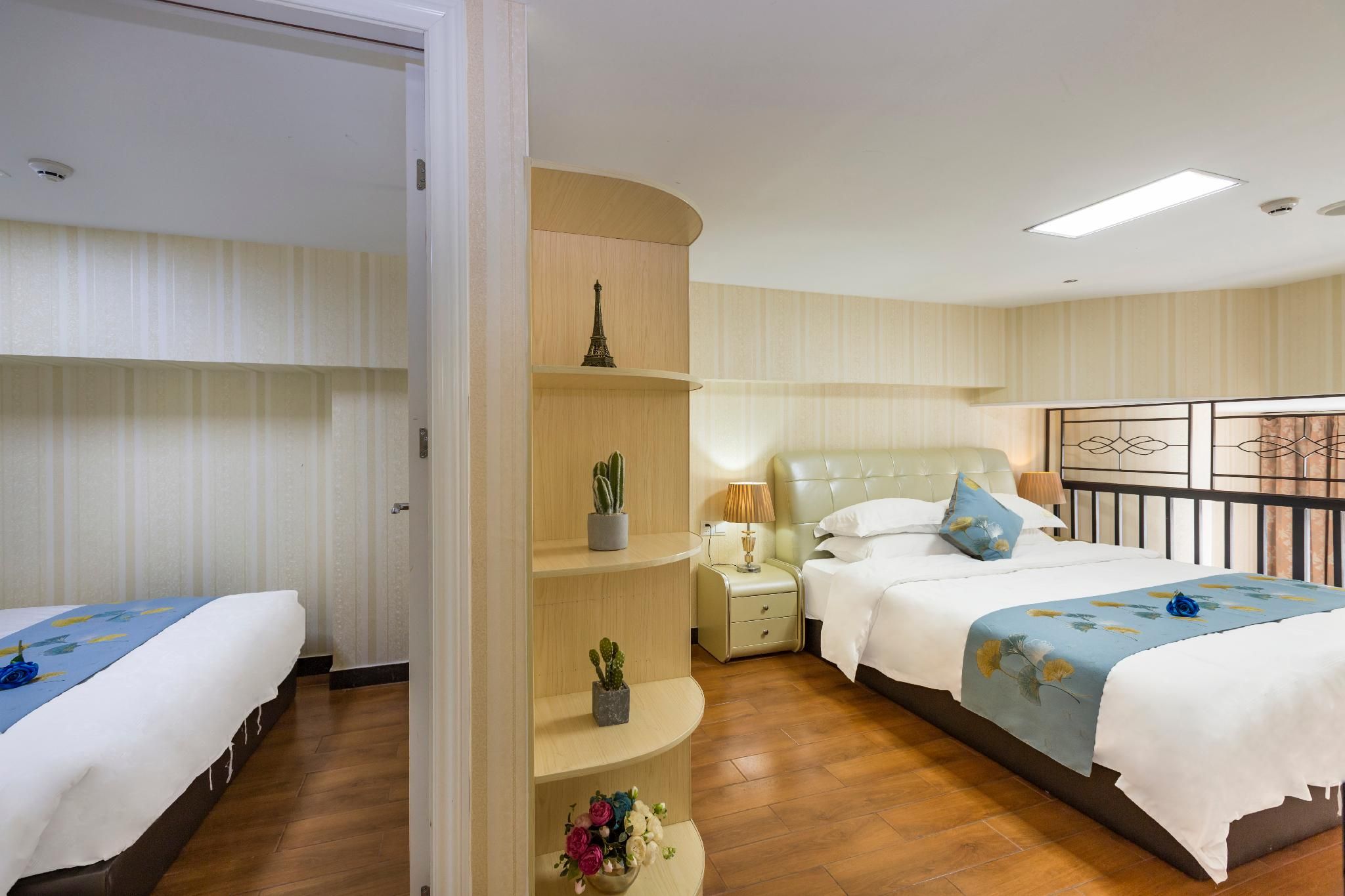 Duplex Triple Bed Family Suite