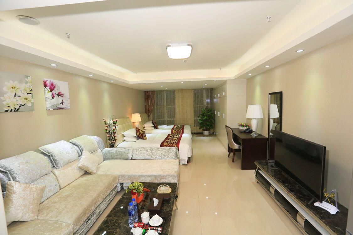 Colonial Elegance Deluxe - Twin