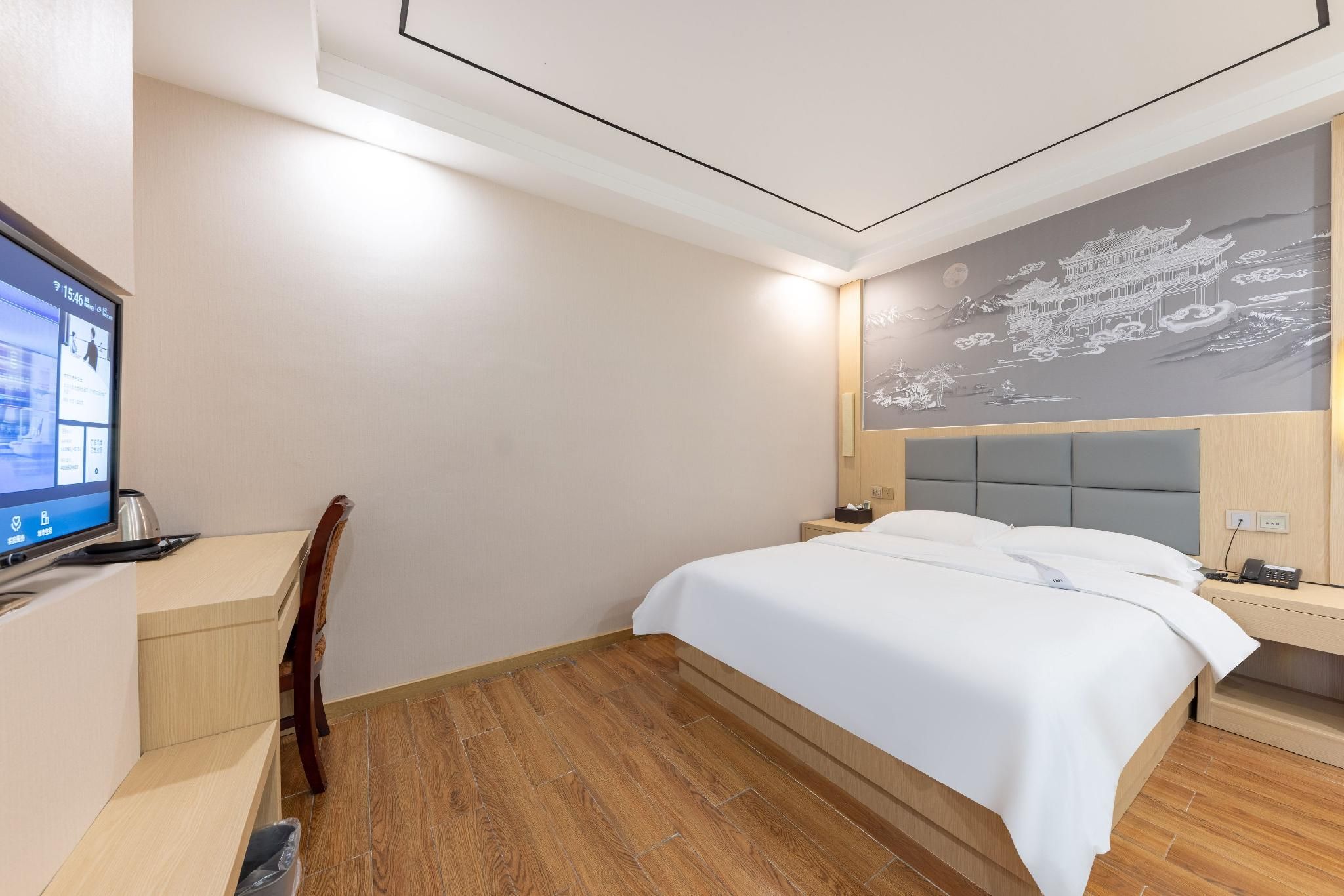 Standard - Queen Room