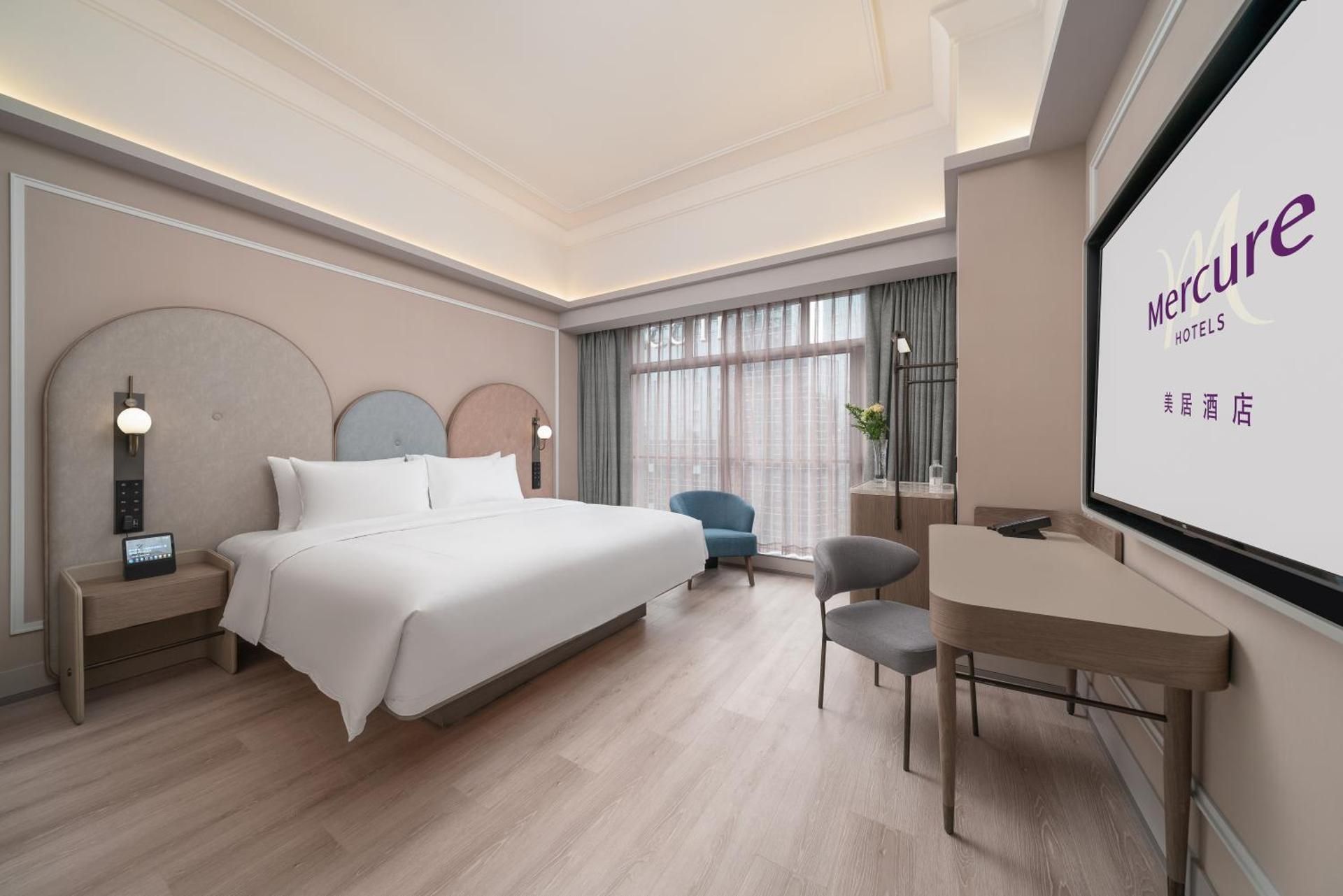 Deluxe Room with a King-size Bed