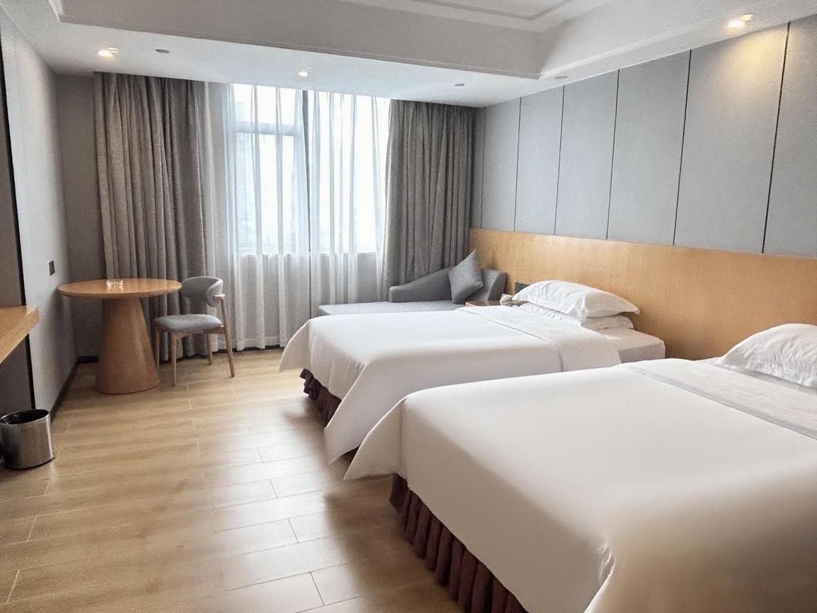 Business Twin Room