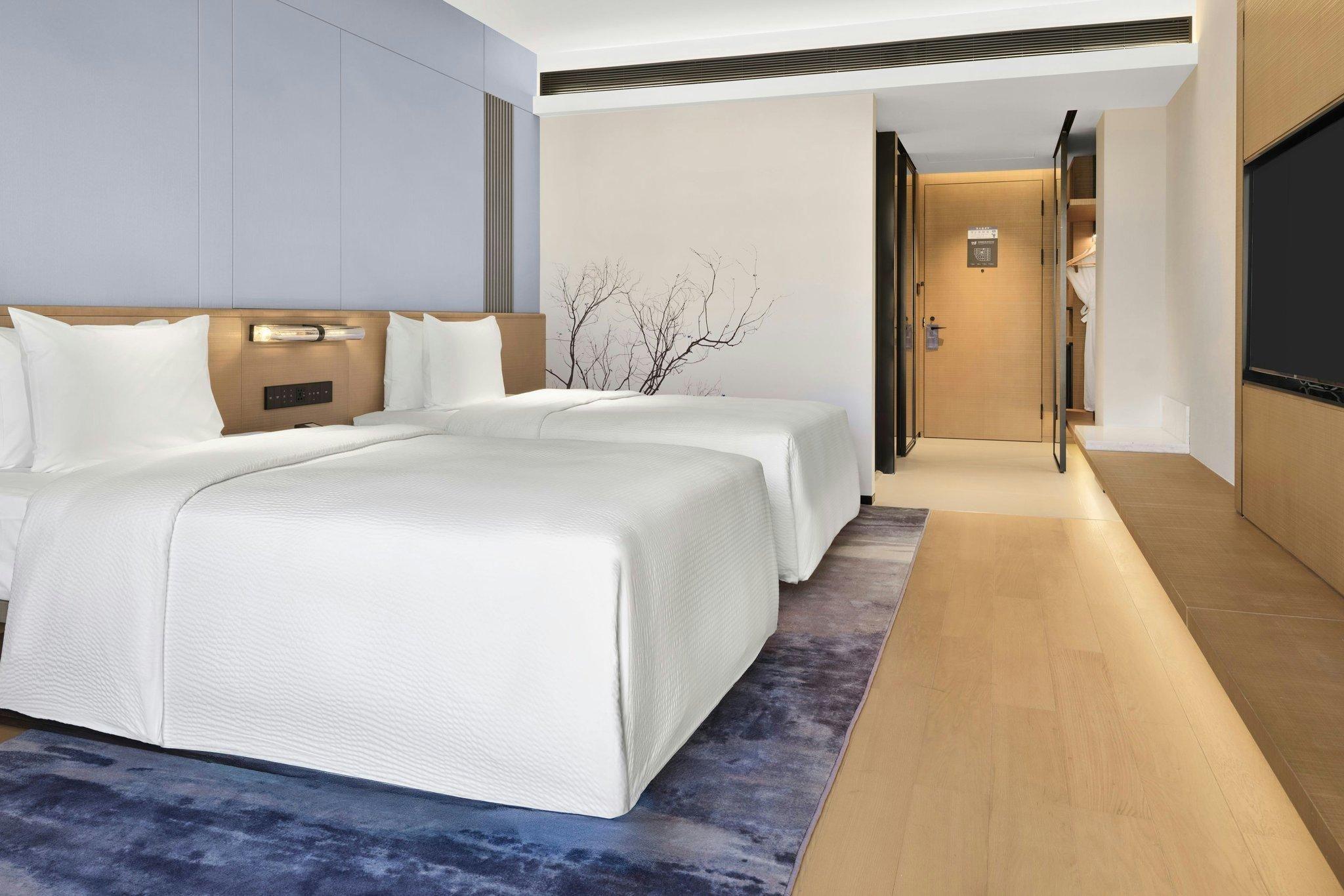 Selective Room, Guest room, 2 Double, City view