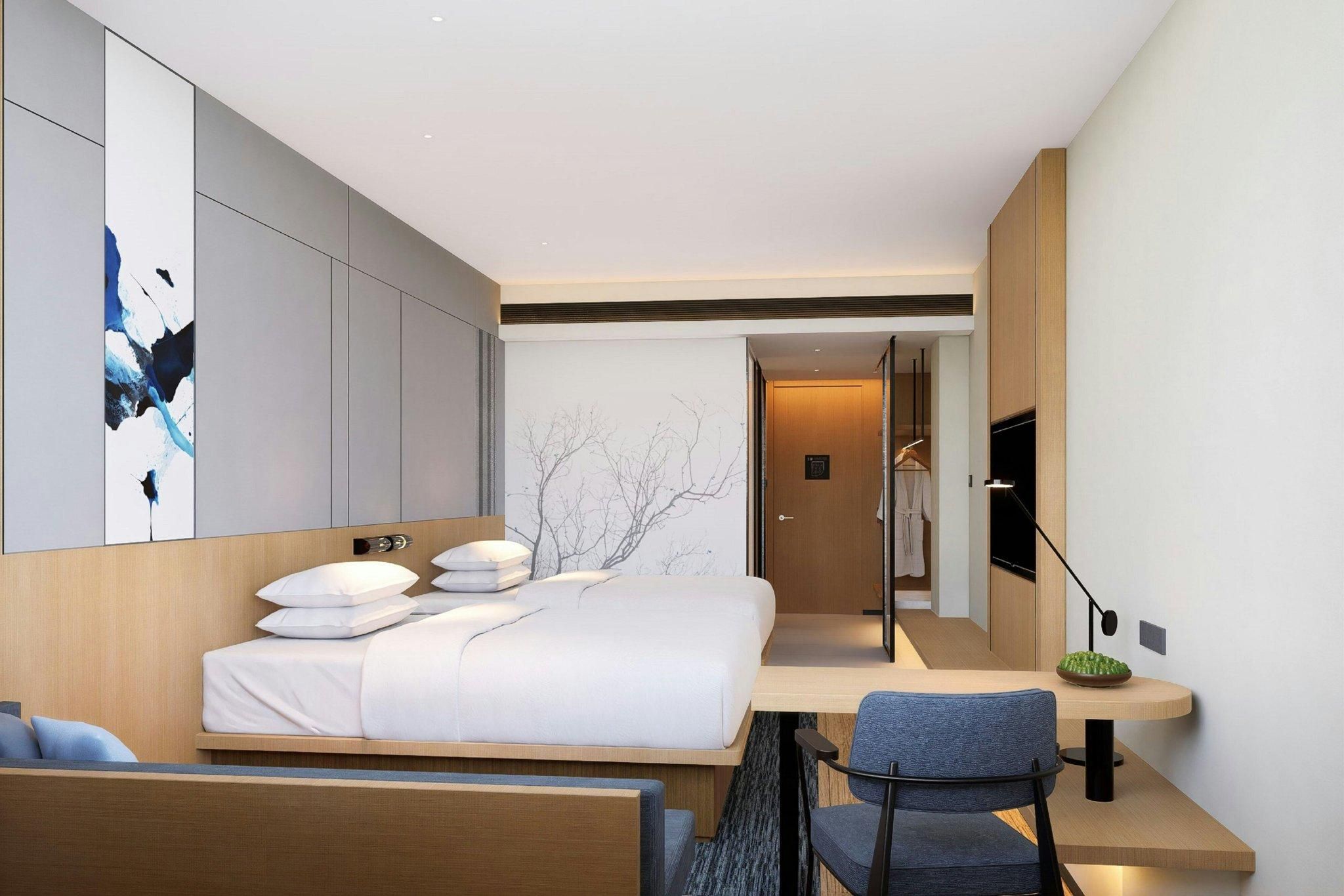 Standard Room, Guest Room, 2 Double, City View
