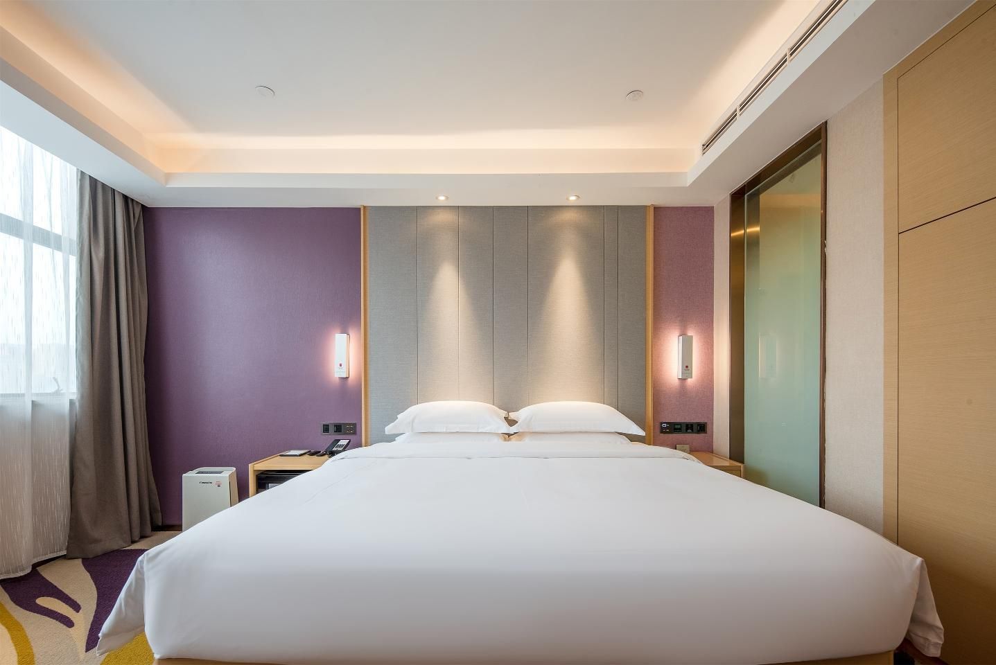 Comfort King Room