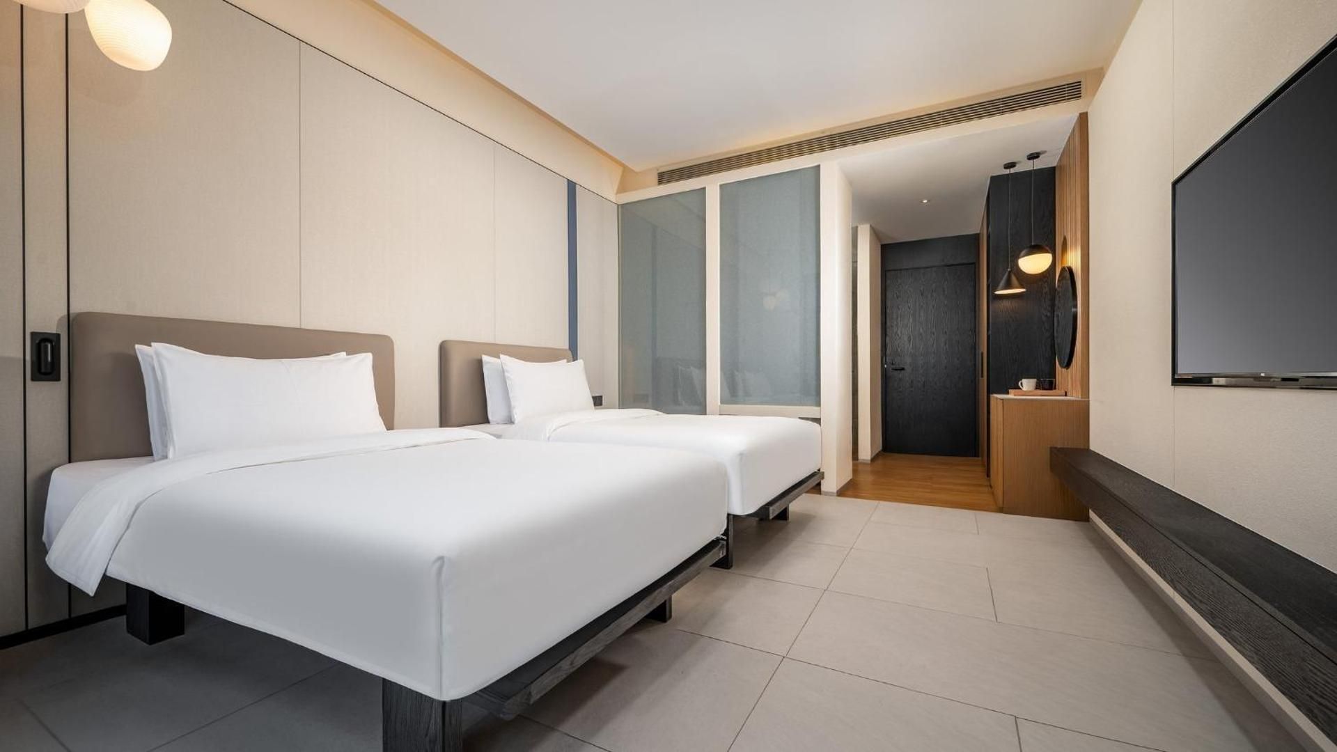 Standard Room with Two Single Beds - Accessible