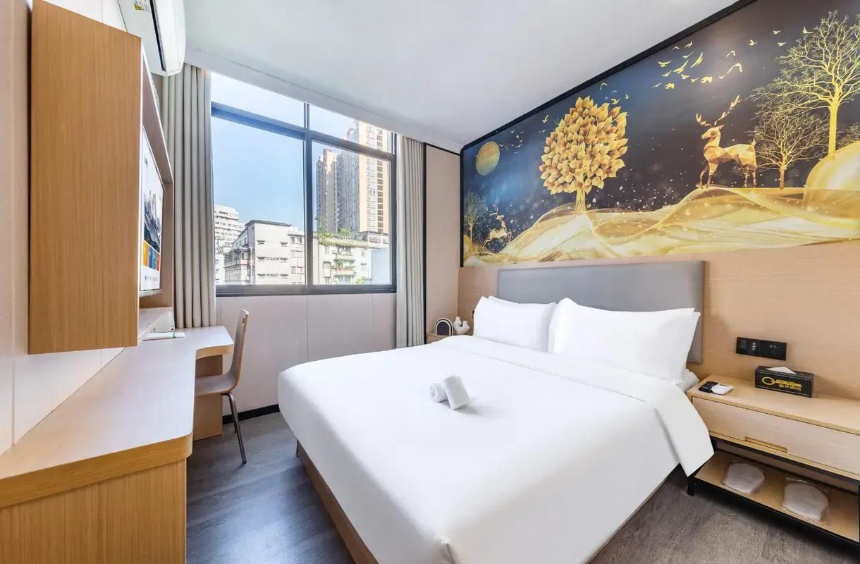 Superior Semi-double Room