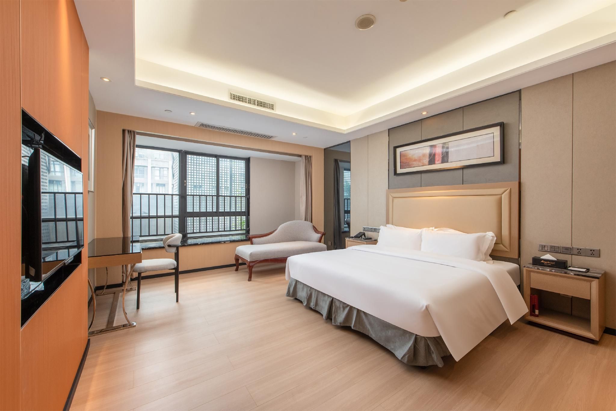 Executive Suite