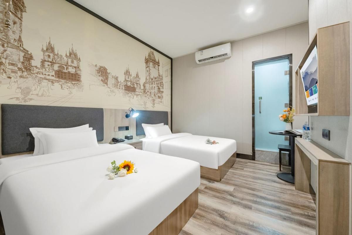 Guest Room - Twin Beds