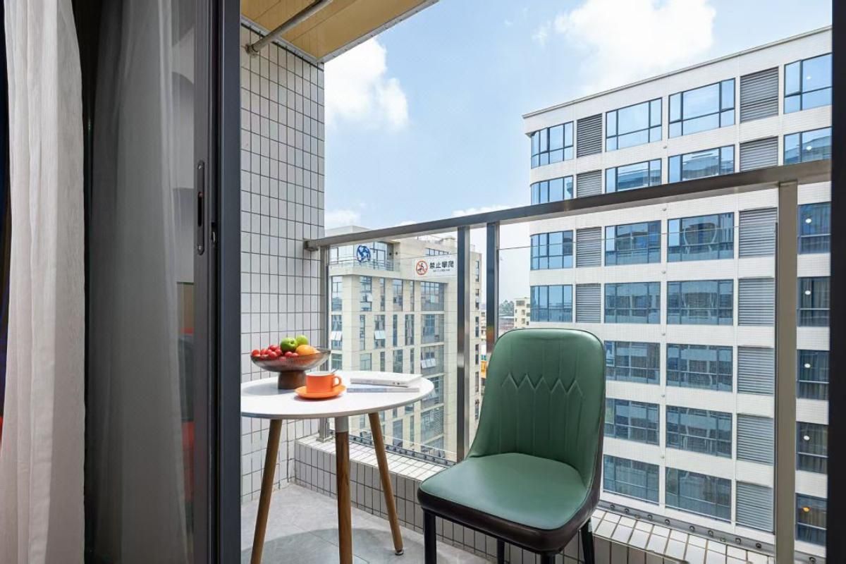 Executive King Room with City View