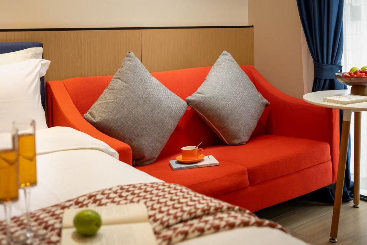 Executive Courtyard Suite