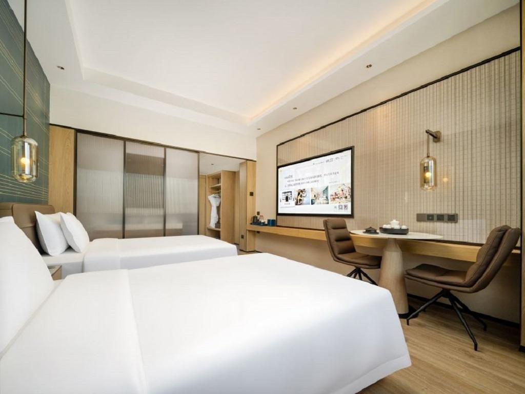 Premier Twin Room for 2 People - Non-Smoking