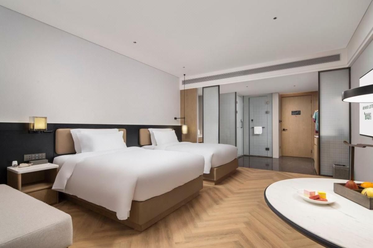Elegant Noble Twin Room