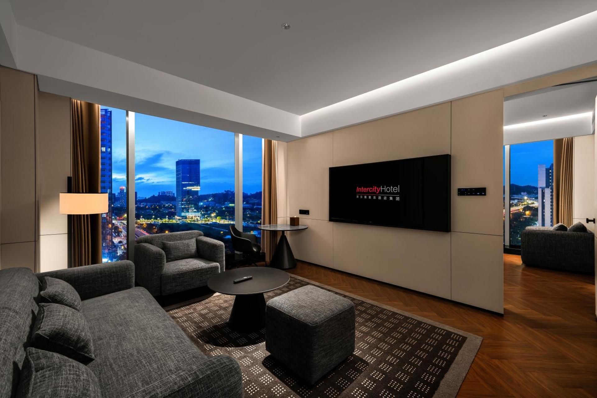 One-Bedroom Suite