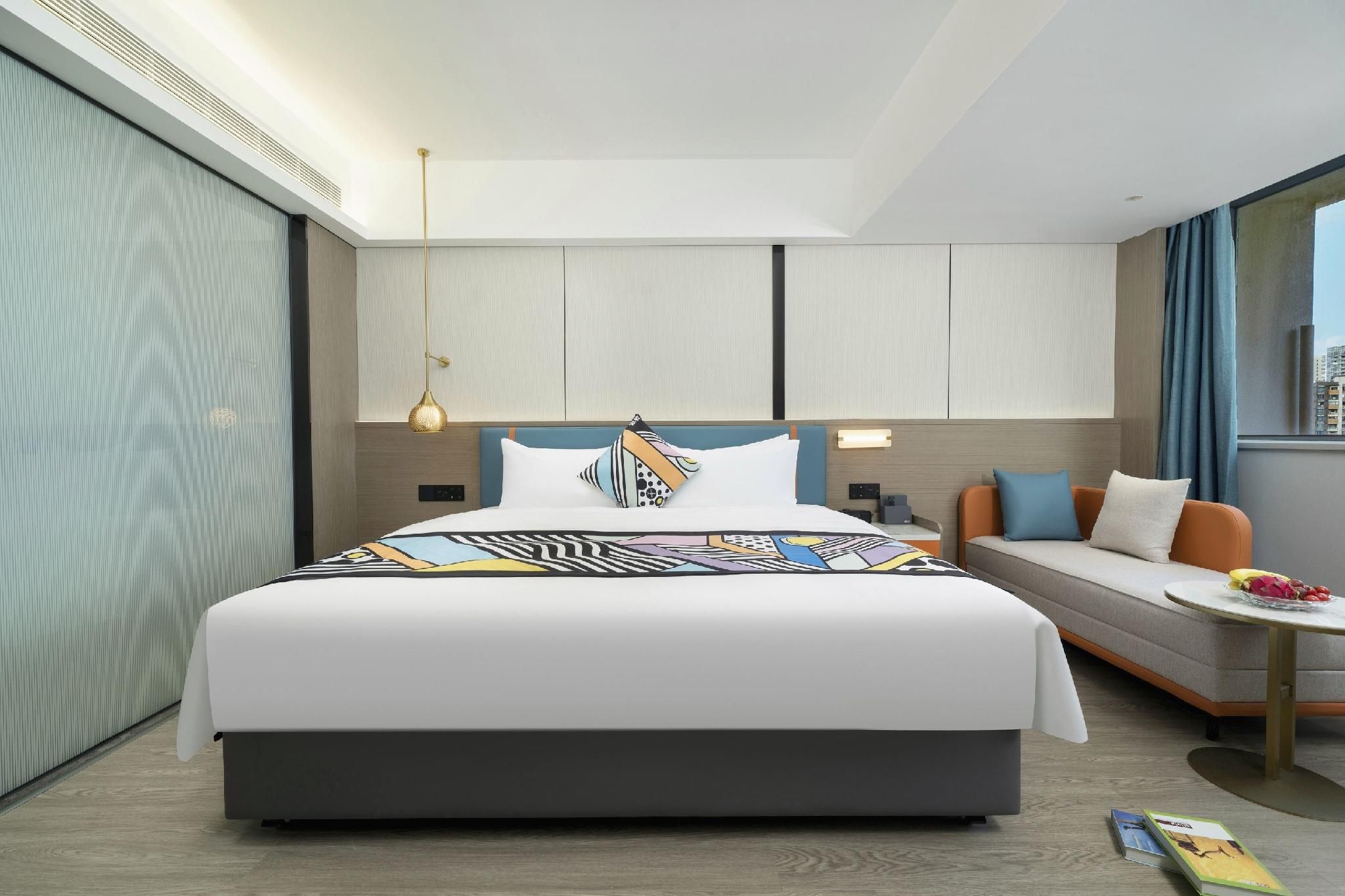 WH - Deluxe Bed Room
