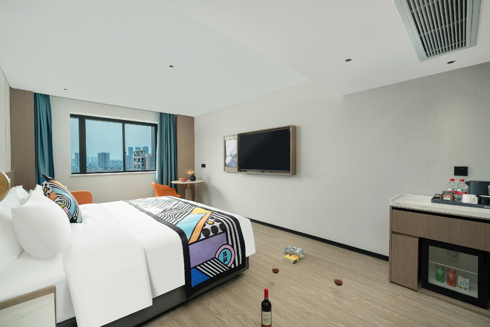 Business King Room