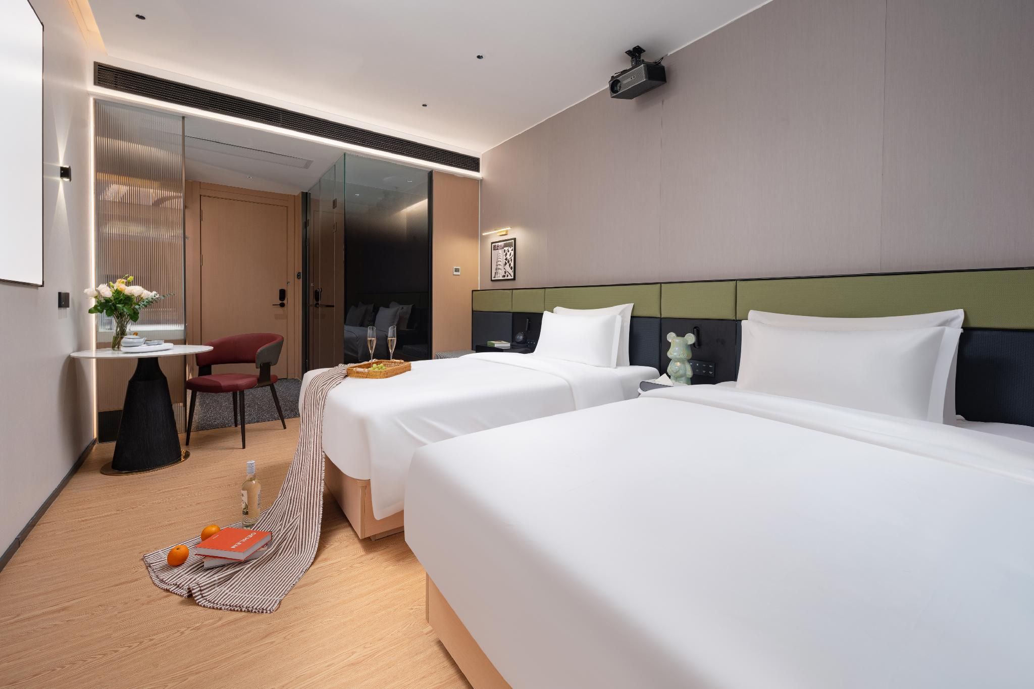 Luxury Suite Twin