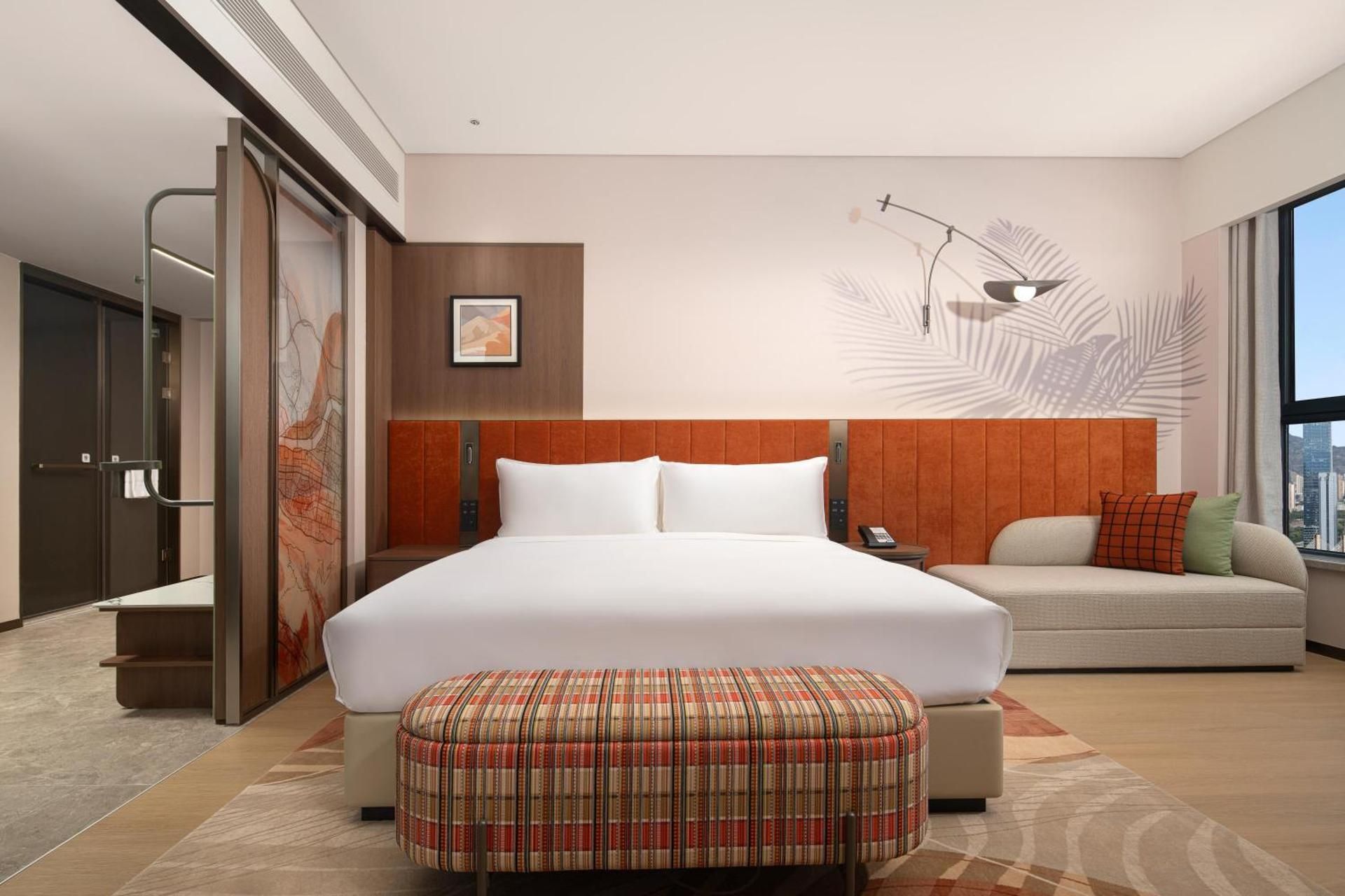 Deluxe King Room with River View