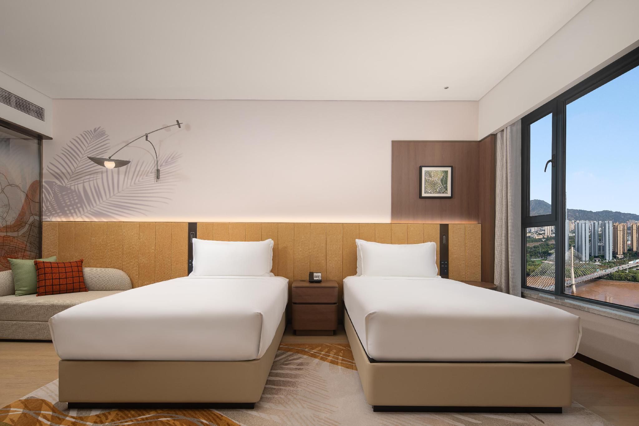Twin Deluxe Room River View