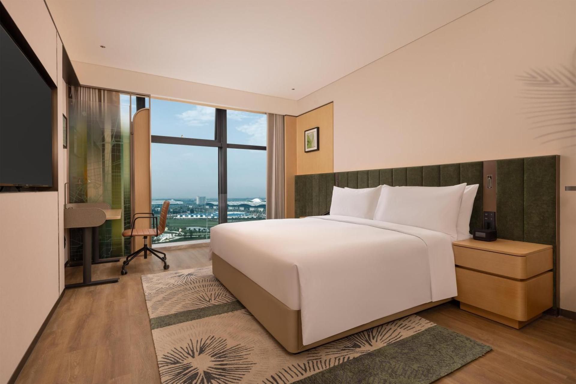 One-Bedroom King Suite