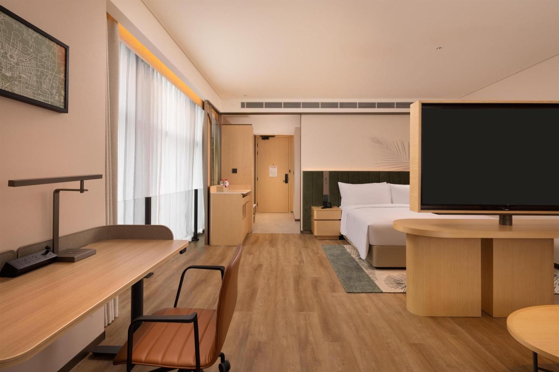 Deluxe King Room