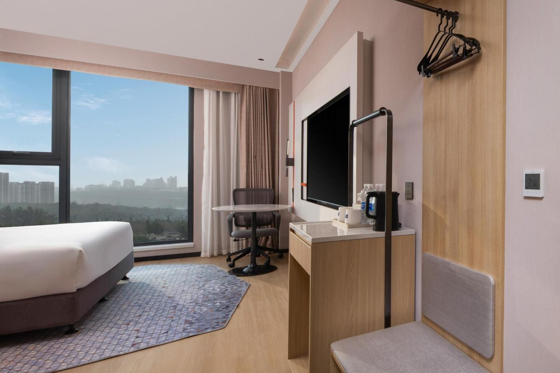 Standard King Room - Accessible