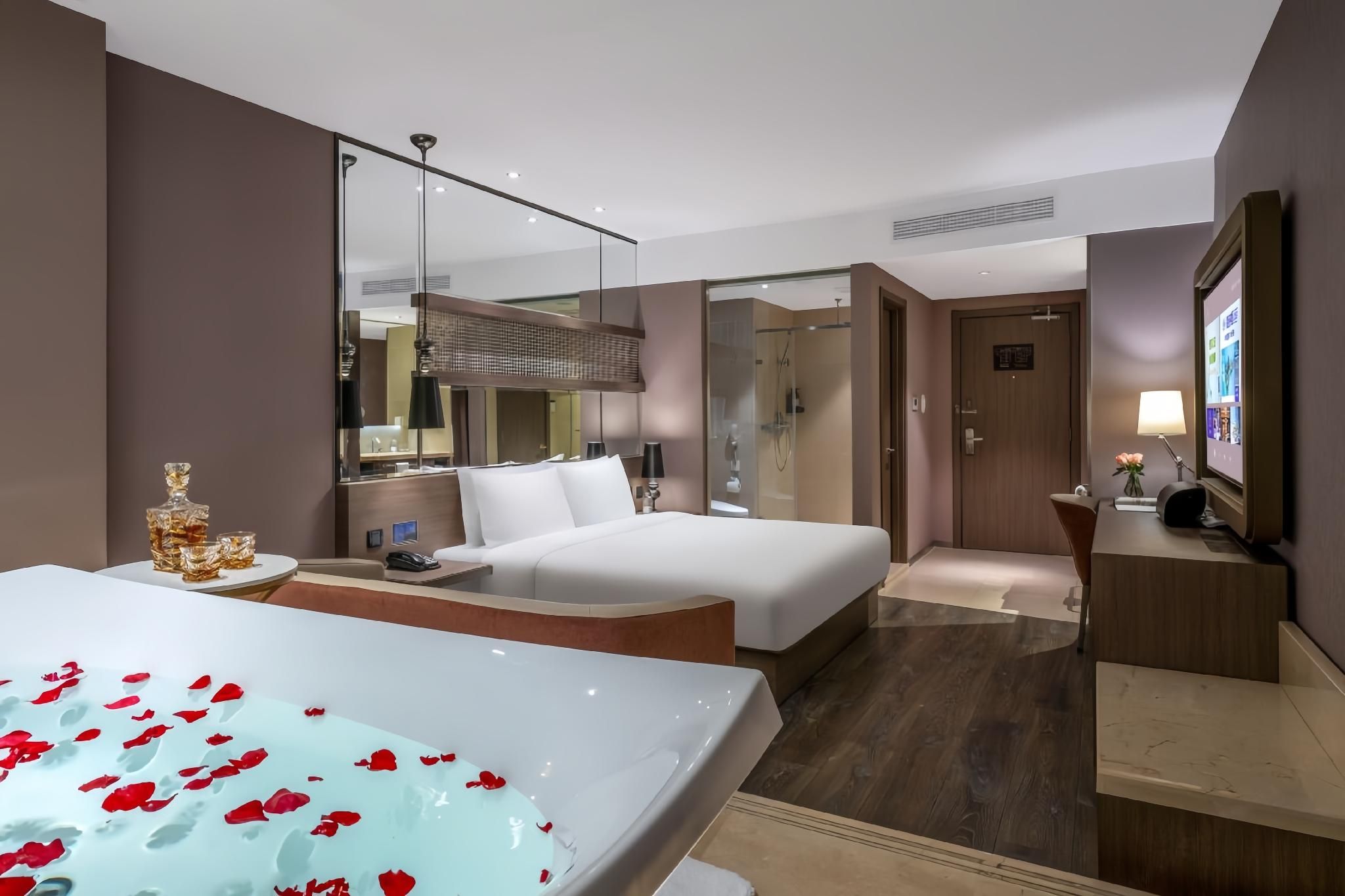 Huazhu - C Select Bed Room