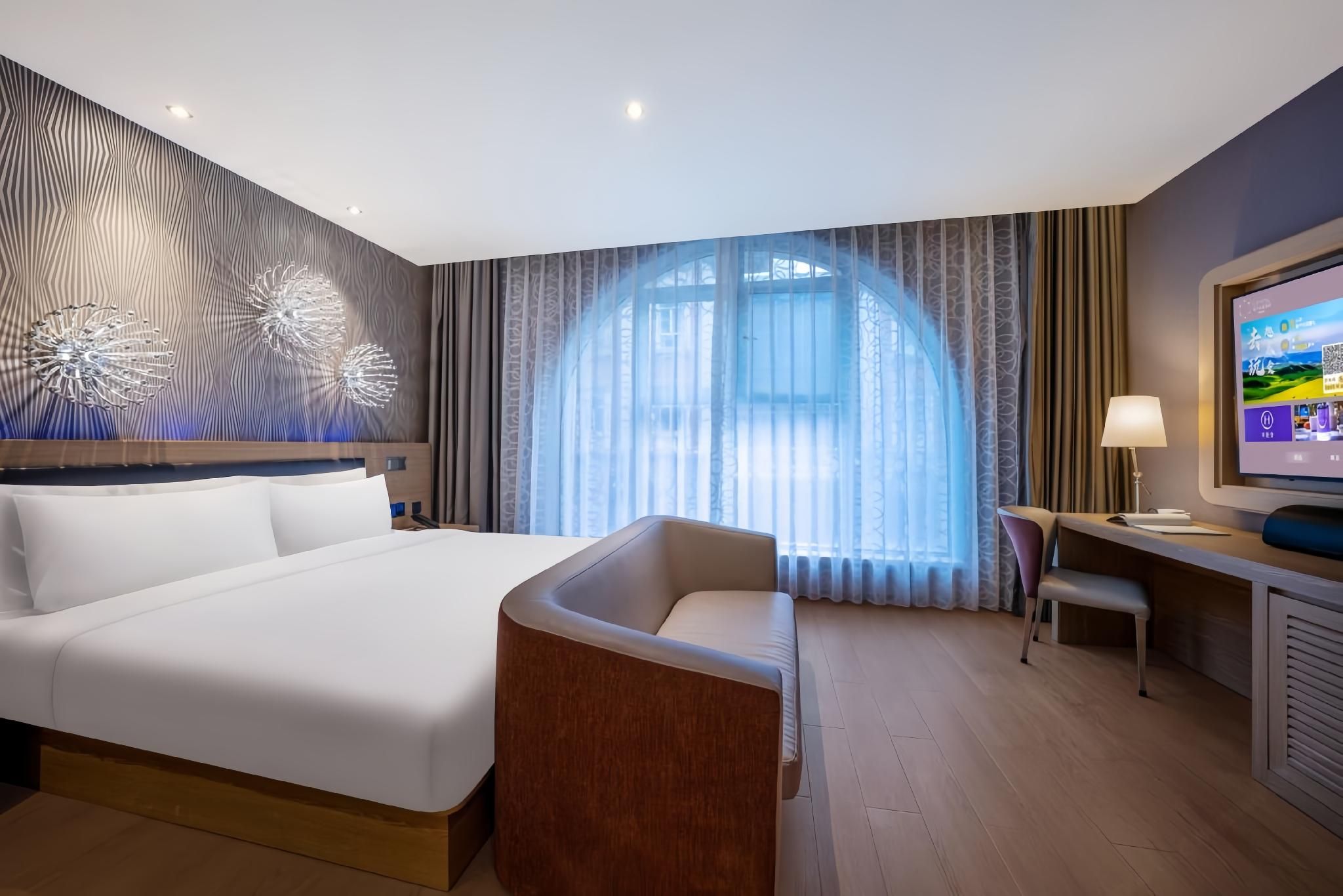 Huazhu - C Business Bed Room