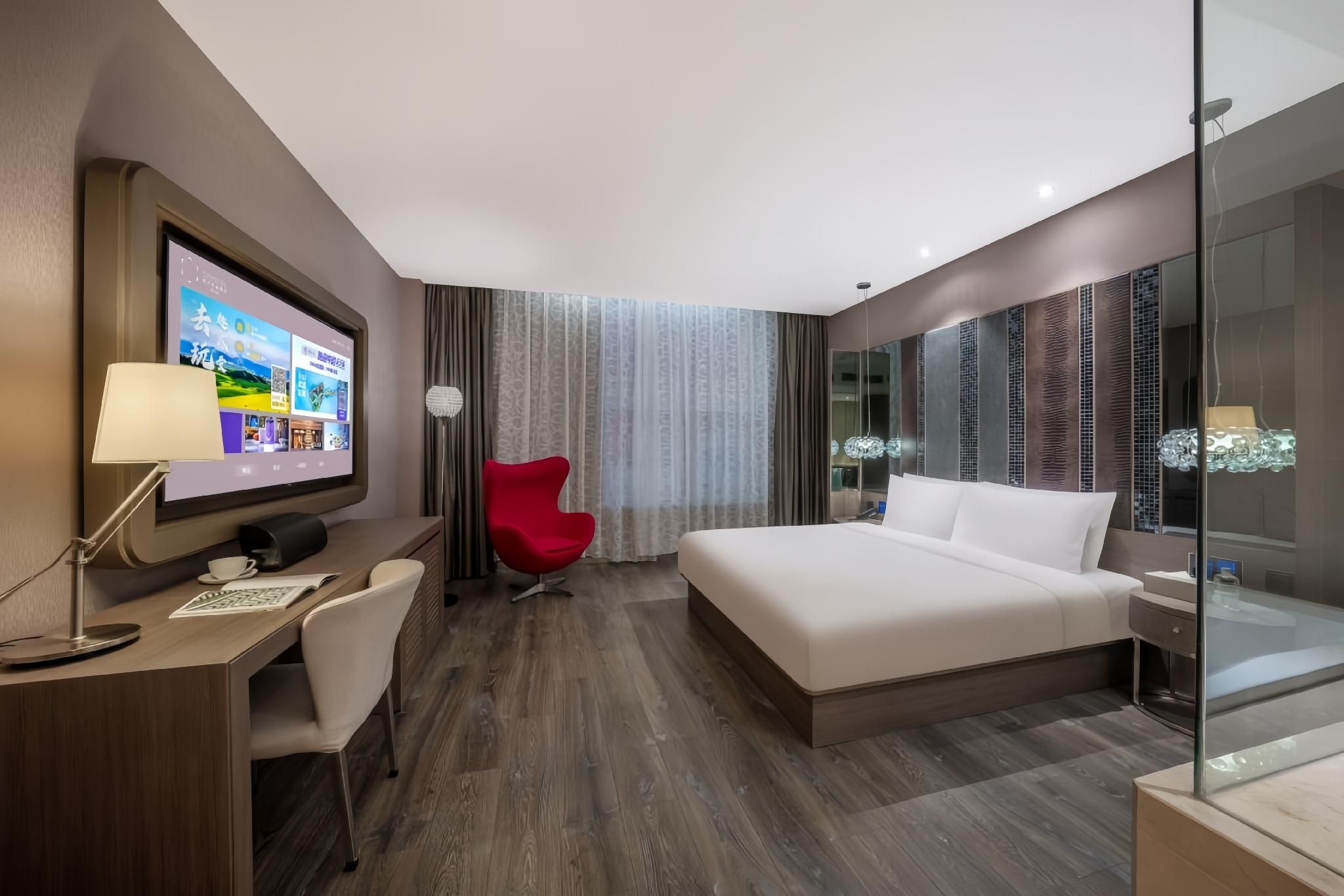 Huazhu - C Business Bed Room