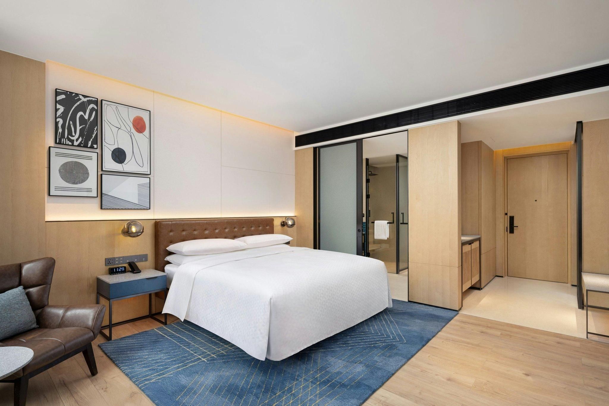 Choice Room, Guest room, 1 King, City view