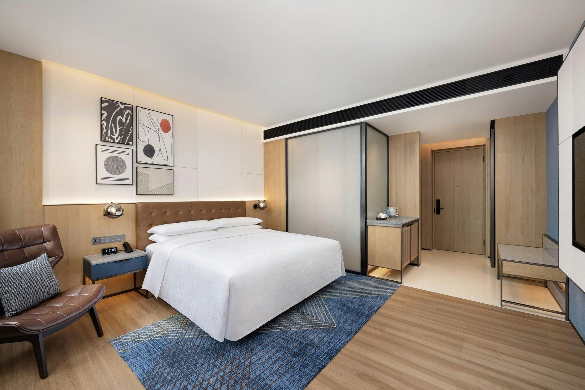 Superior Room, Guest room, 1 King, City view