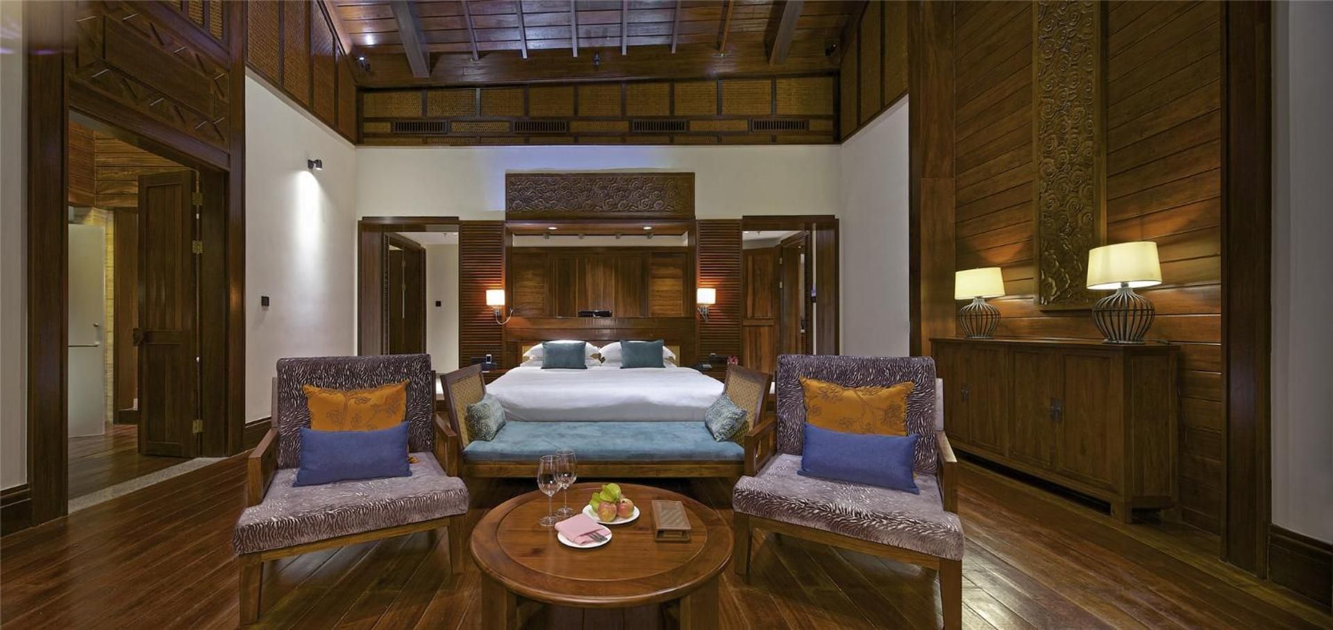 Three-Bedroom One-Living-Room Full Sea View Extra-Large Villa with Infinity Pool – Cloud Peak Cuckoo Family Villa