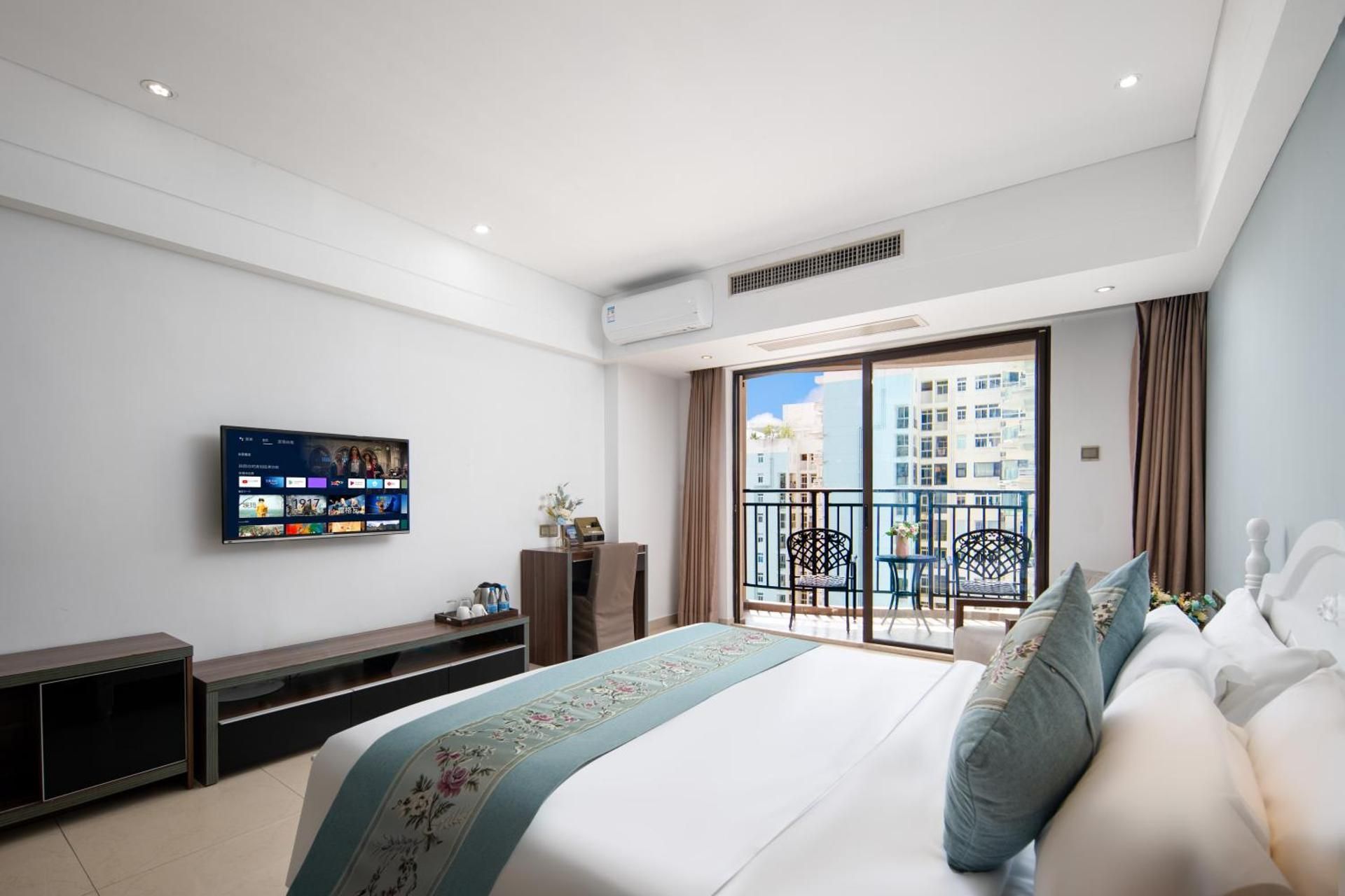 Queen Room with Sea View