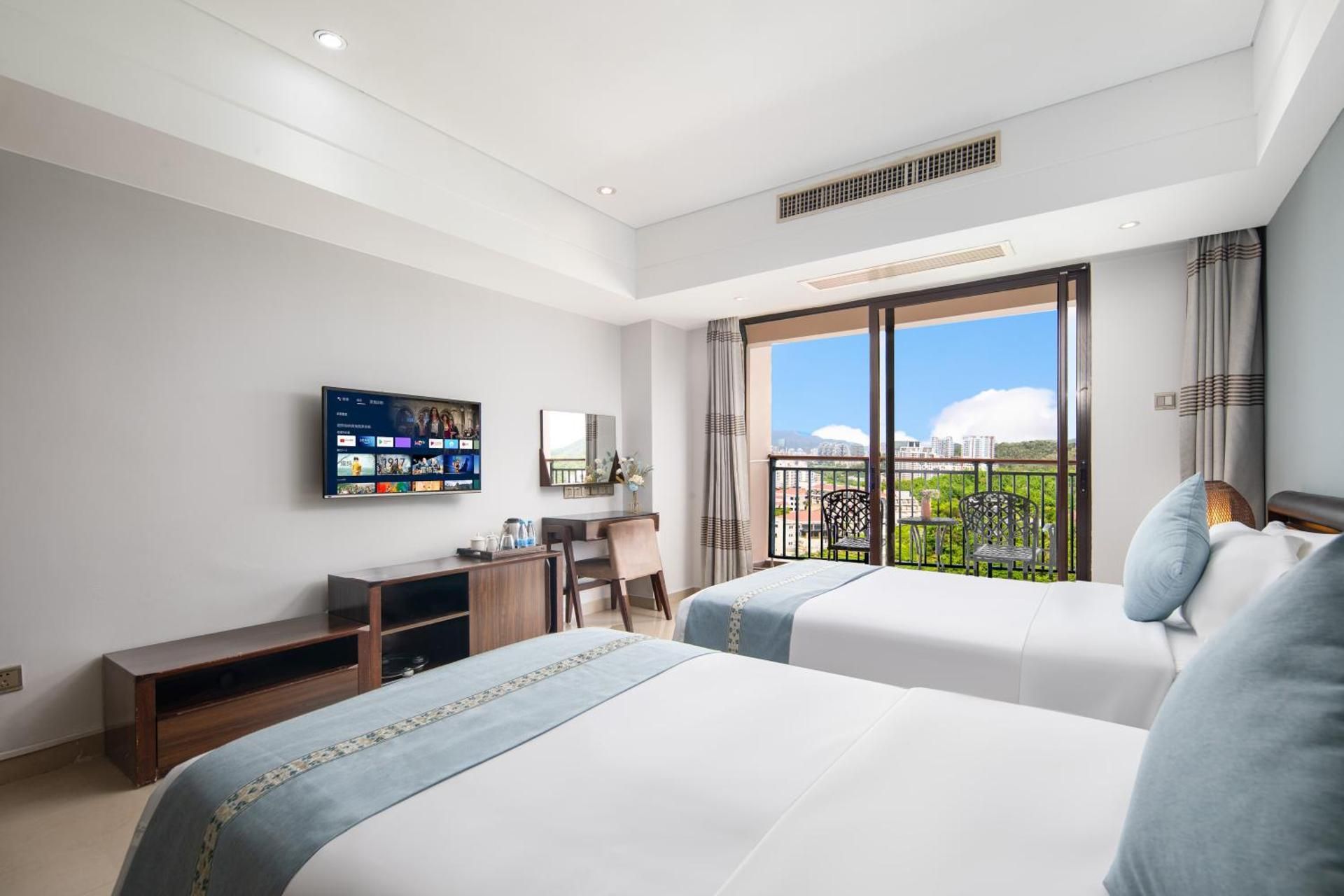 Twin Room with Mountain View