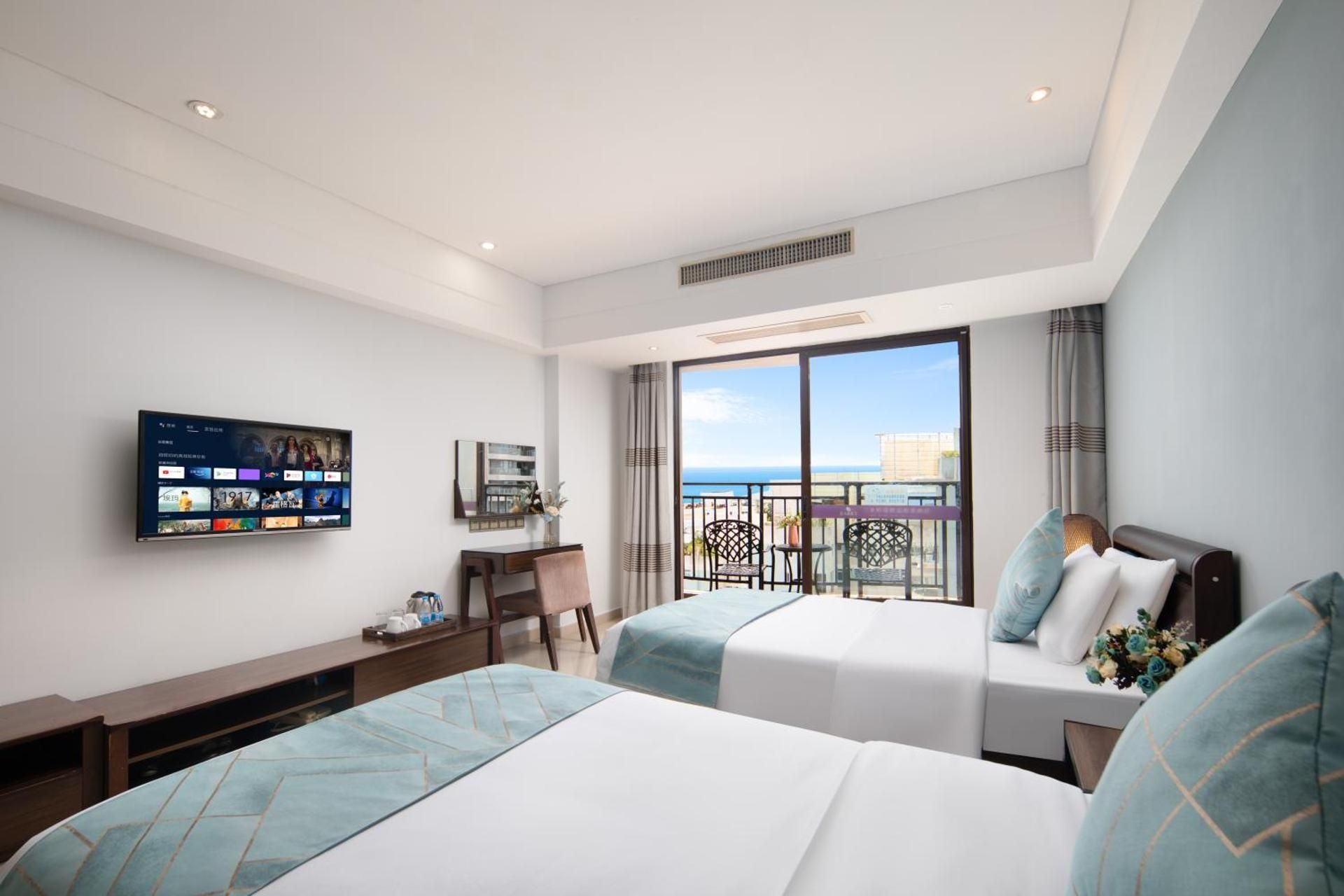 Twin Room with Sea View