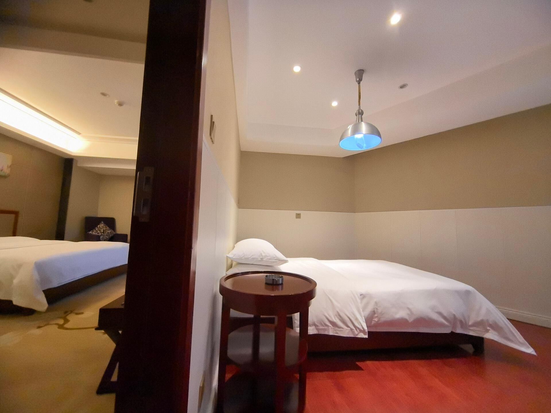 WH - Parent-child Twin Room