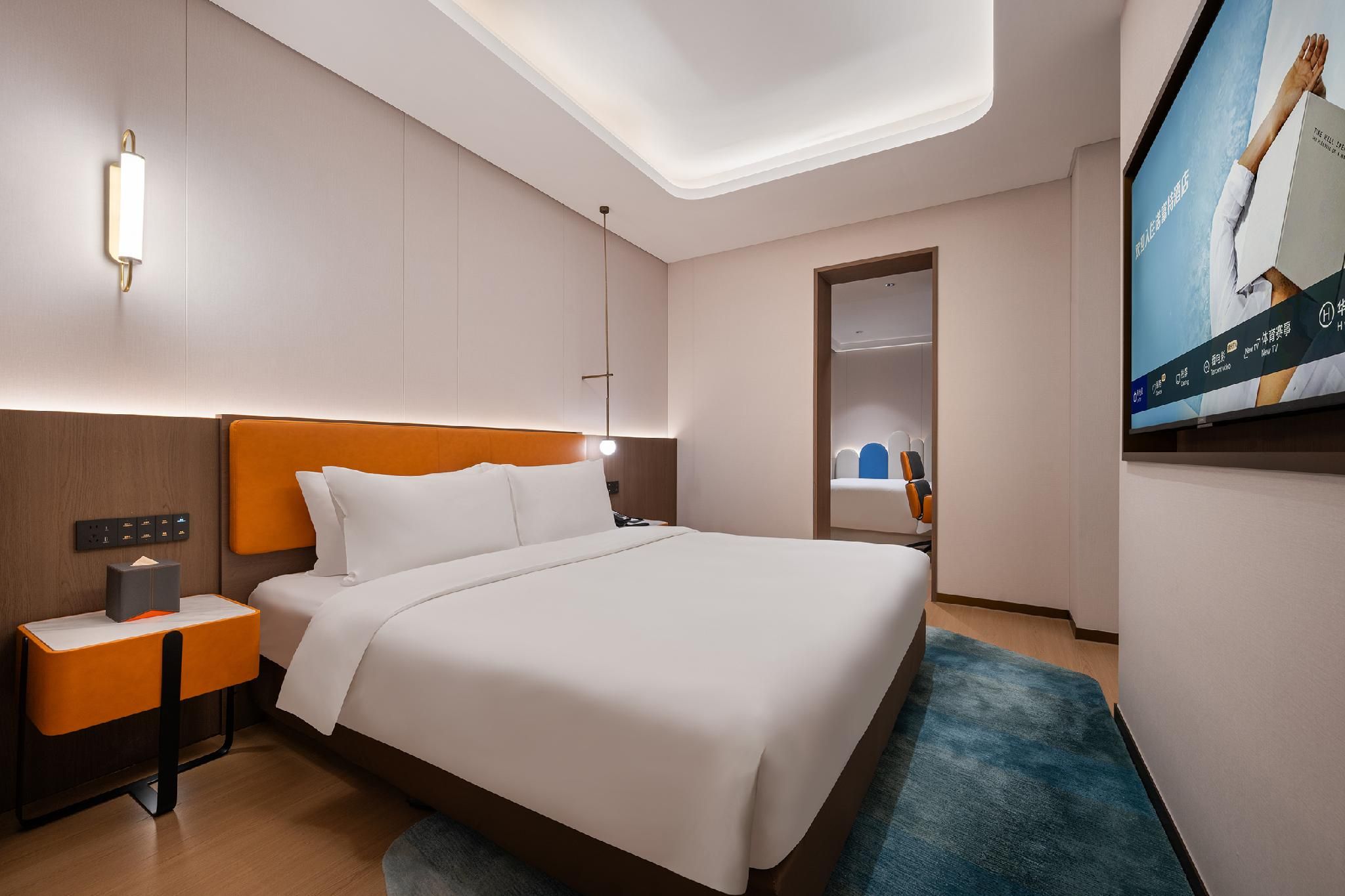 Deluxe Suite with One Double Bed and One Single Bed