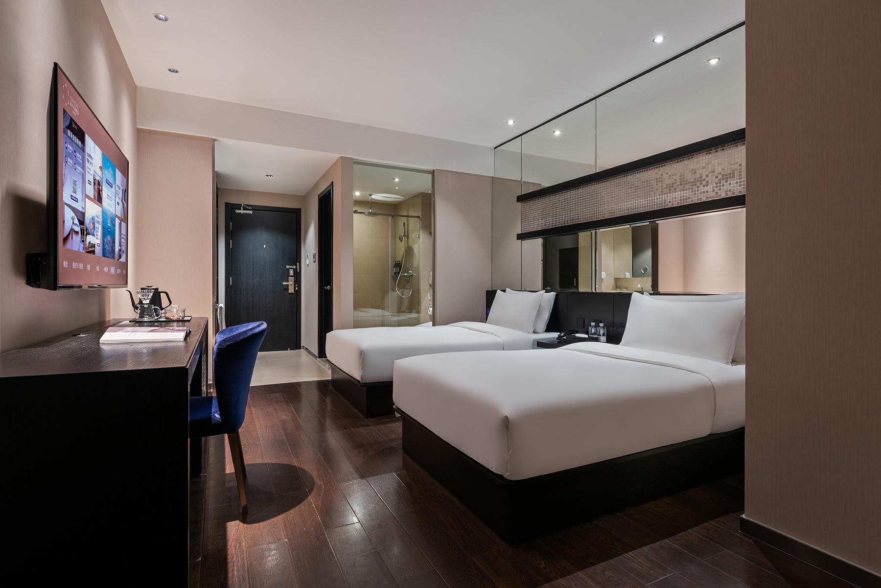 Twin Business Room