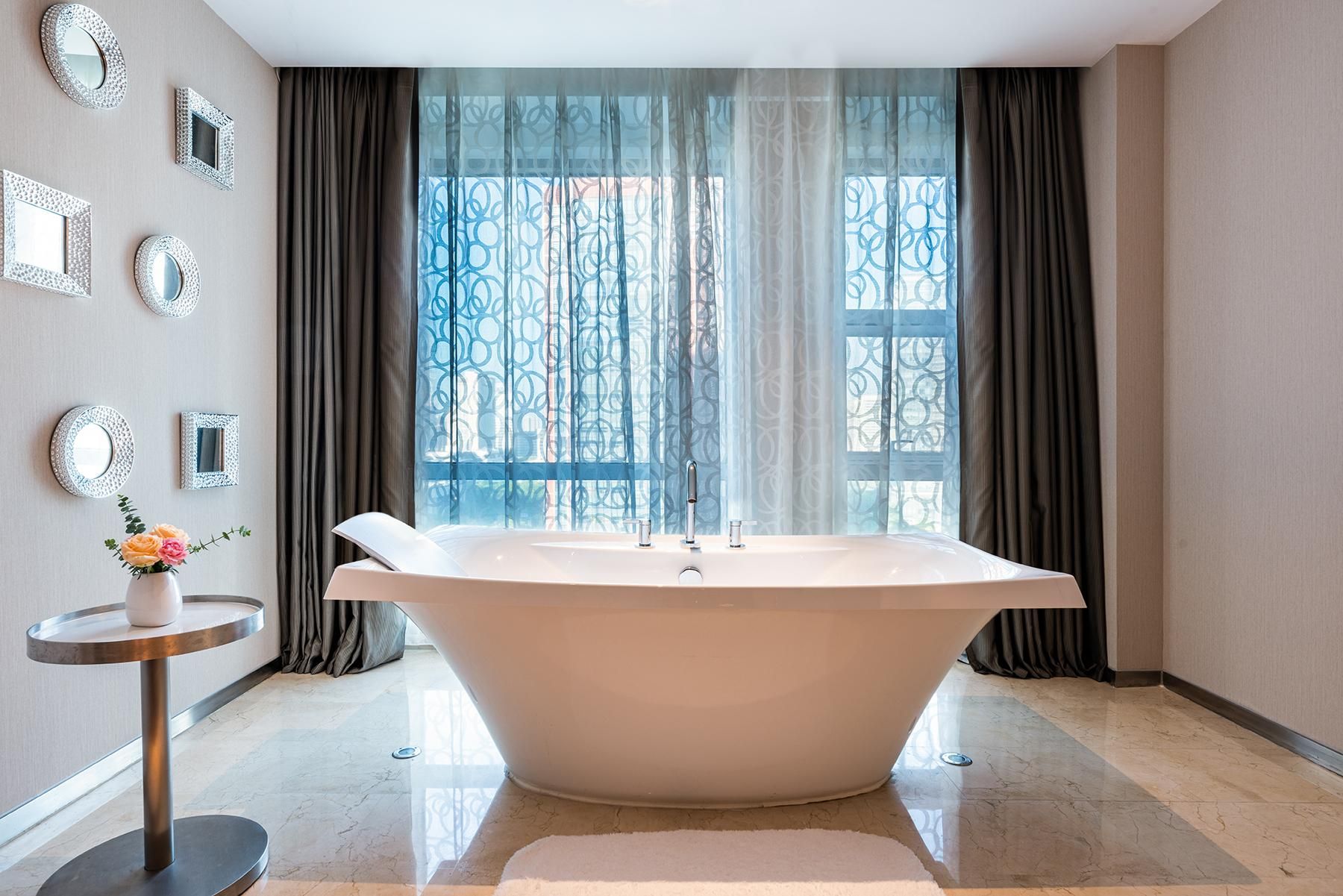 Huazhu - Select Bed Room