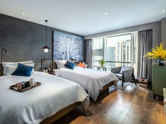 Business Twin Room