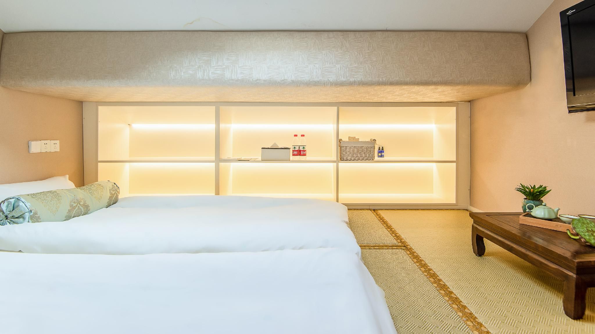 Tatami Twin