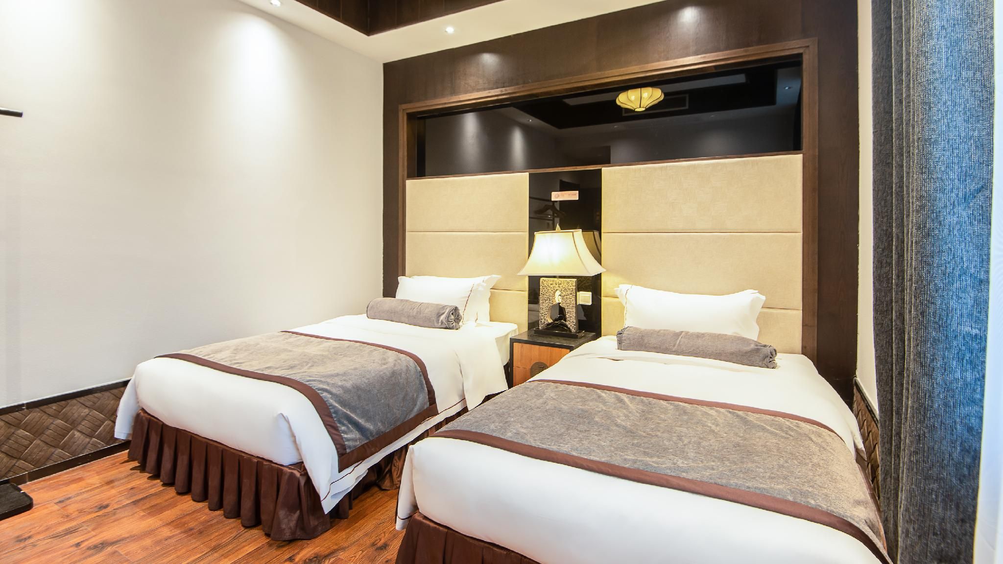 Huazhu - Twin Room