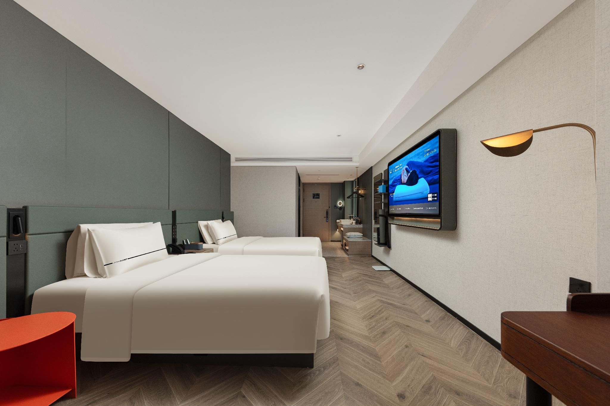 Premier Family Room