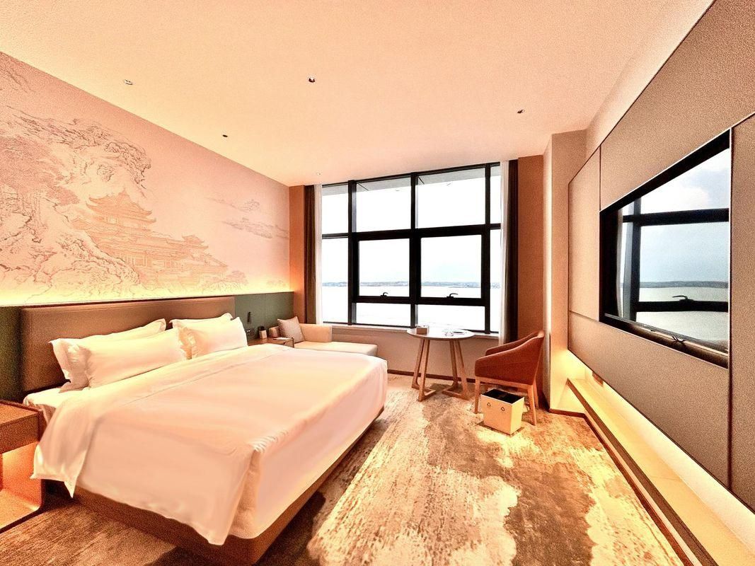 Superior Queen Room