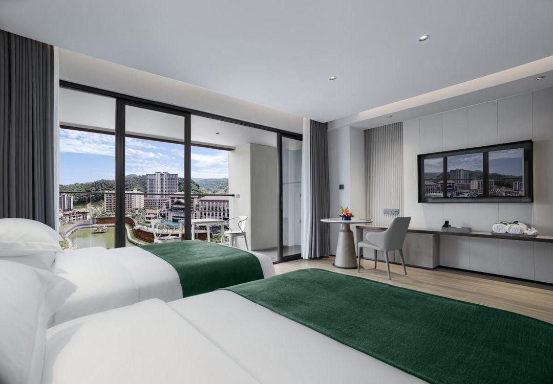 Premier Room - Lake-View (2 Beds)