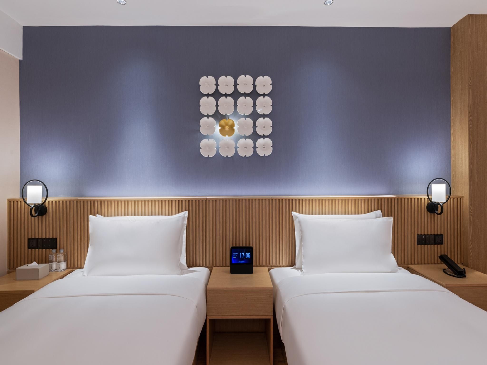 Huazhu - Speical Offer Twin Room