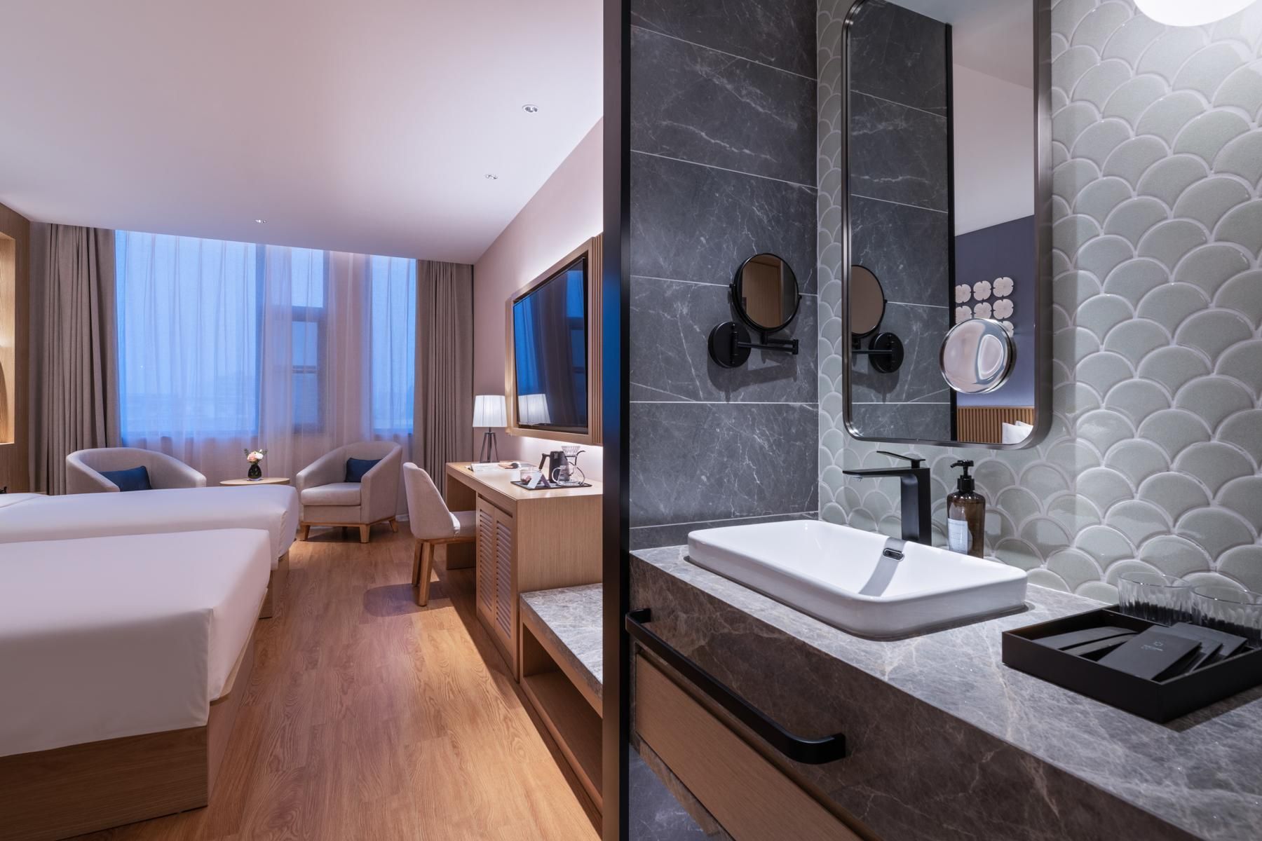 Twin Superior Room