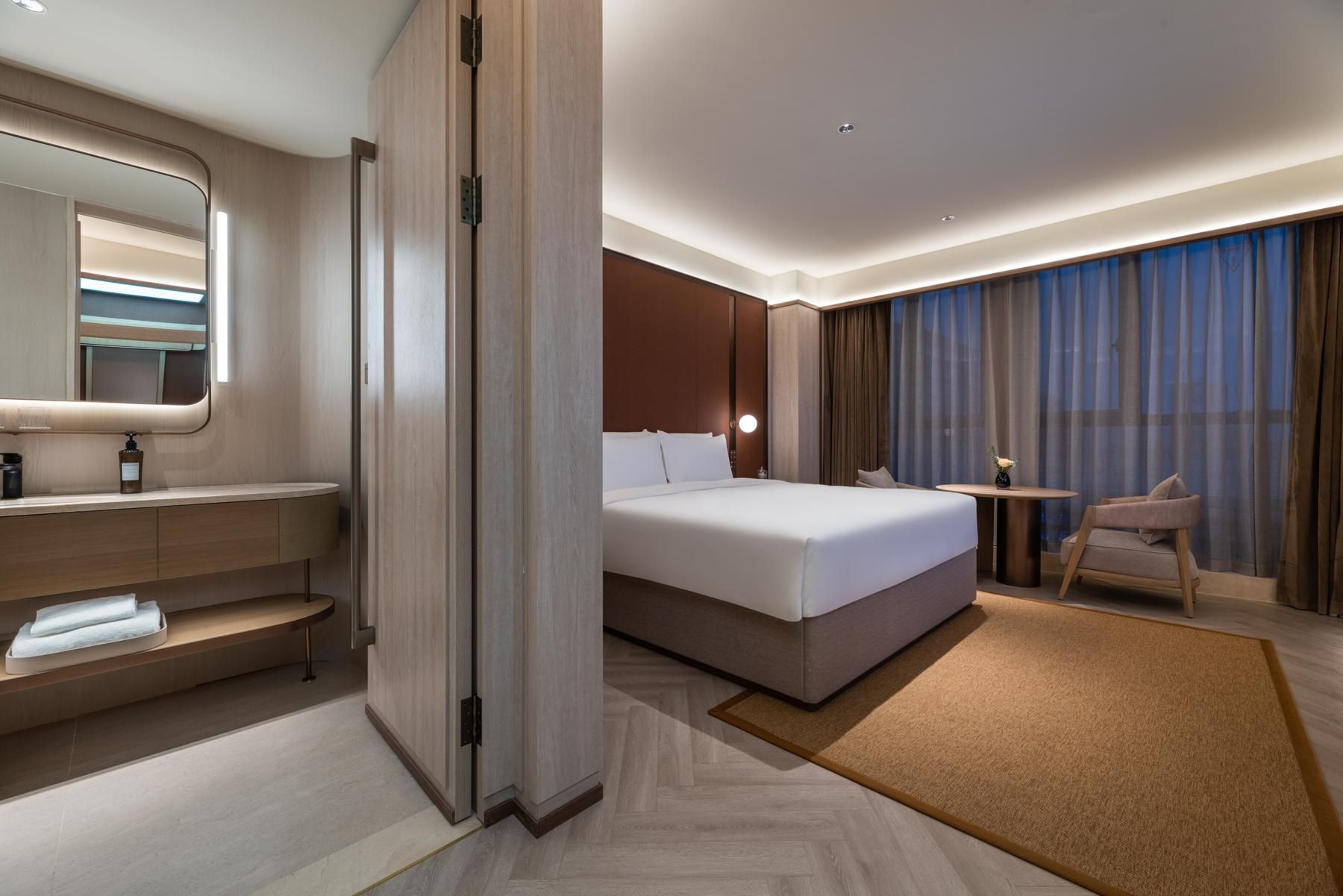 Huazhu - Executive Suite