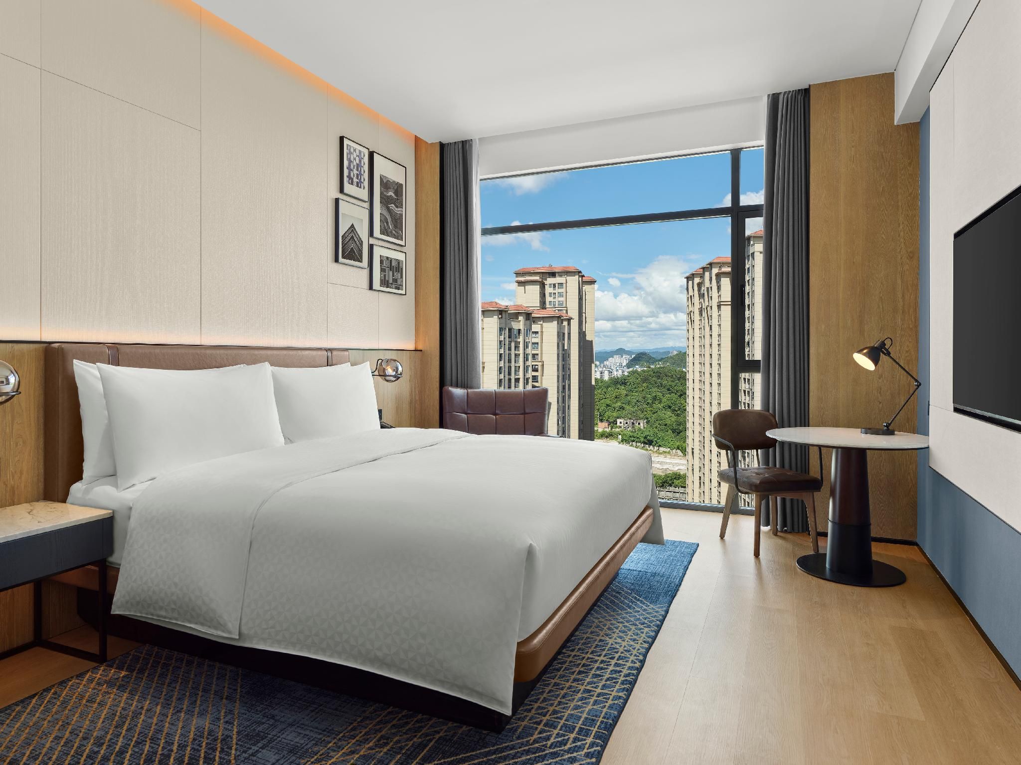 Superior King, Guest room, 1 King, City view