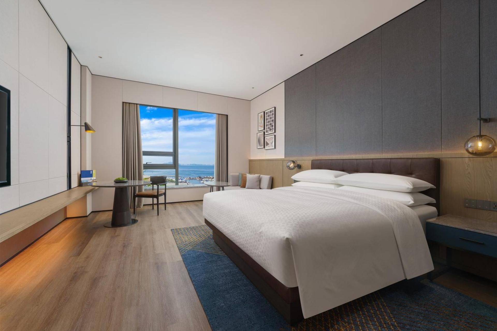 Premium Sea View King, Guest room, 1 King, Sea view